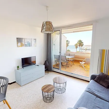 T2 Vue Proche Sete Lägenhet